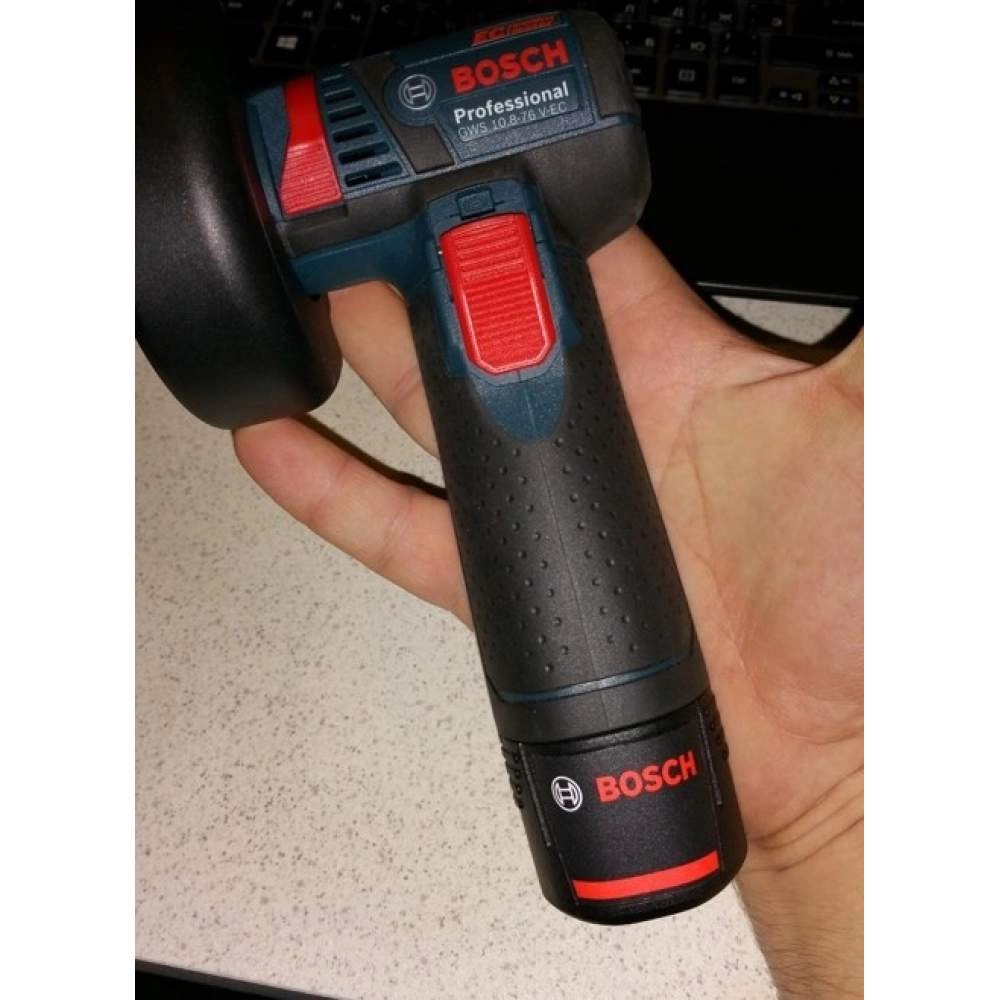 Углошлифмашина  BOSCH GWS 12V-76 Solo без АКБ и ЗУ + 3 диска