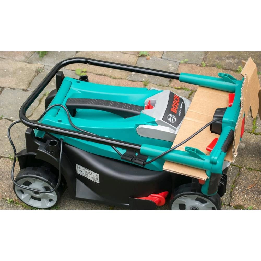 Газонокосилка электрическая BOSCH ROTAK 32 Li