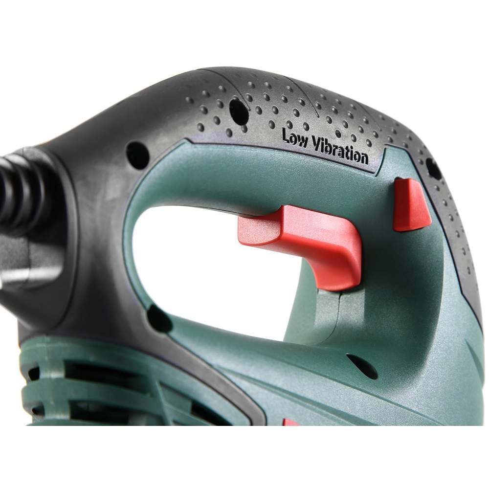 Лобзик BOSCH PST 700 E